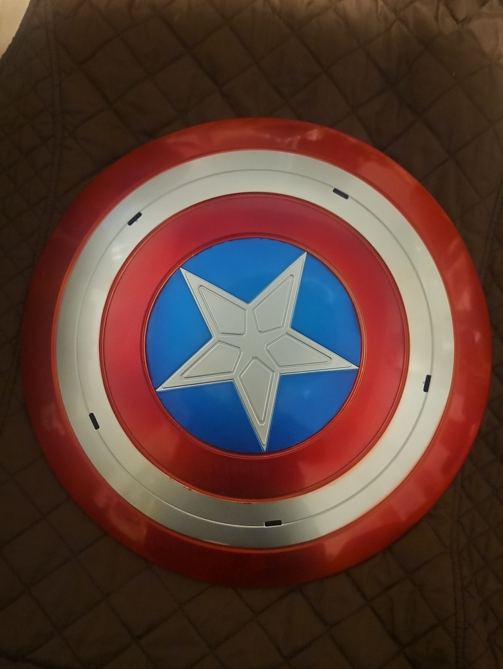 Disney/Marvel Captain America shield water Container